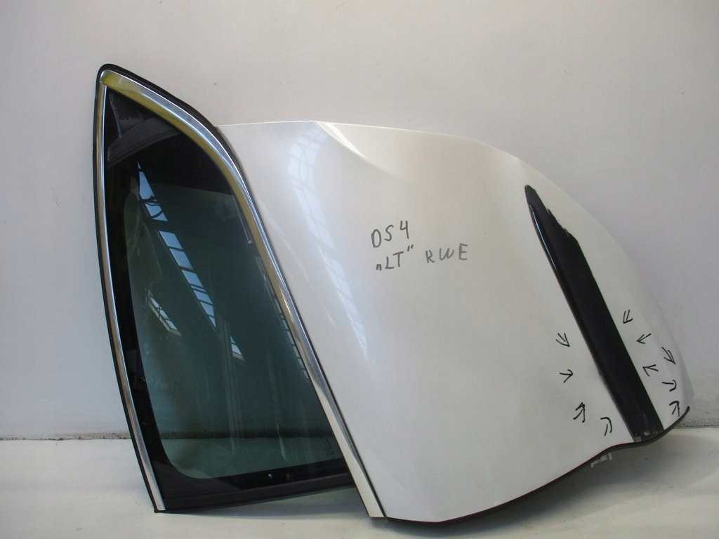 фото №1, Дверь левый задняя kwe citroen ds4