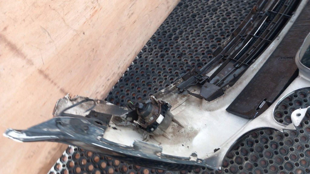 фото №14, Jaguar x-type бампер перед протитуманна фара pef