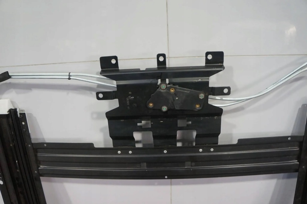 фото №8, Люк механізм люк audi a8 d4 s8 4h 4h0877041