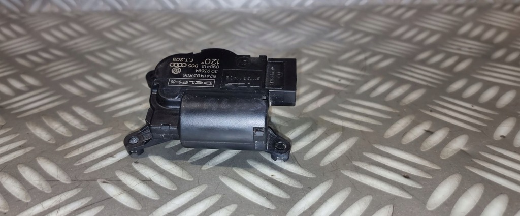 фото №12, Vw multivan transporter t5 t6 моторчик кришки обігрівача задня 7e0907512a