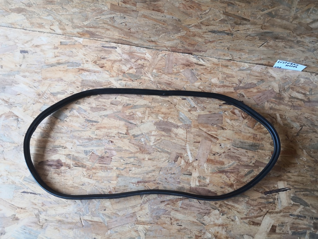 фото №4, Volvo v70 xc70 прокладка дверь правая левая комплект