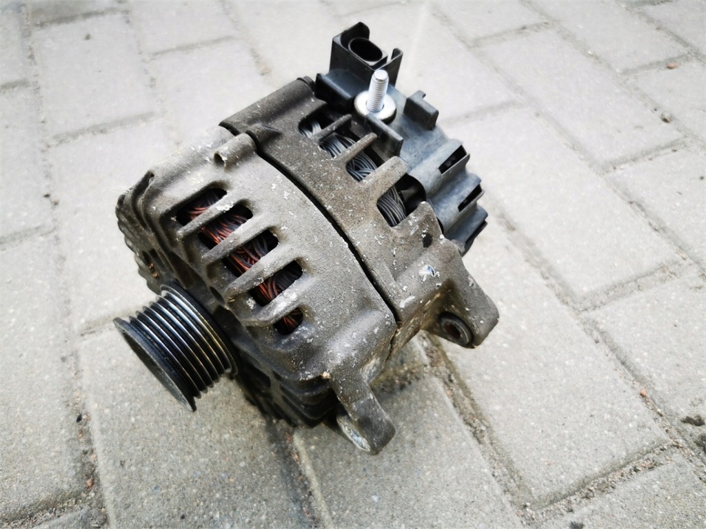 Купить Mercedes e-klasa w212 рестайлинг  2.2 cdi hybrid генератор