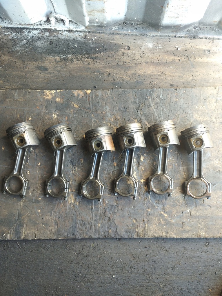 фото №1, Поршень шатун 087093 2.2 dci