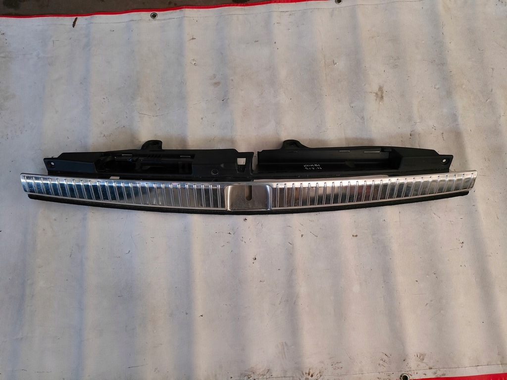 фото №1, Mercedes w213 kombi порог багажника