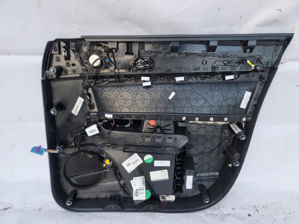 фото №9, Vw atlas 3.6 awd r-line обшивка дверь левый перед водителя 2018-