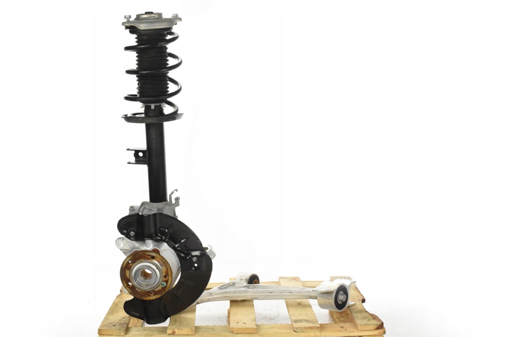 фото №1, Поворотний кулак ступиця важіль лівий перед a2473320100 mercedes eqb x243 w243