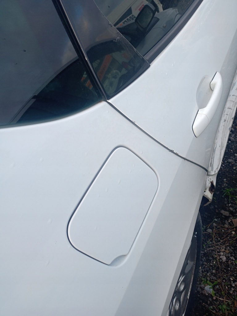 фото №1, Кришка пального peugeot 407 04-11 ewpb kombi