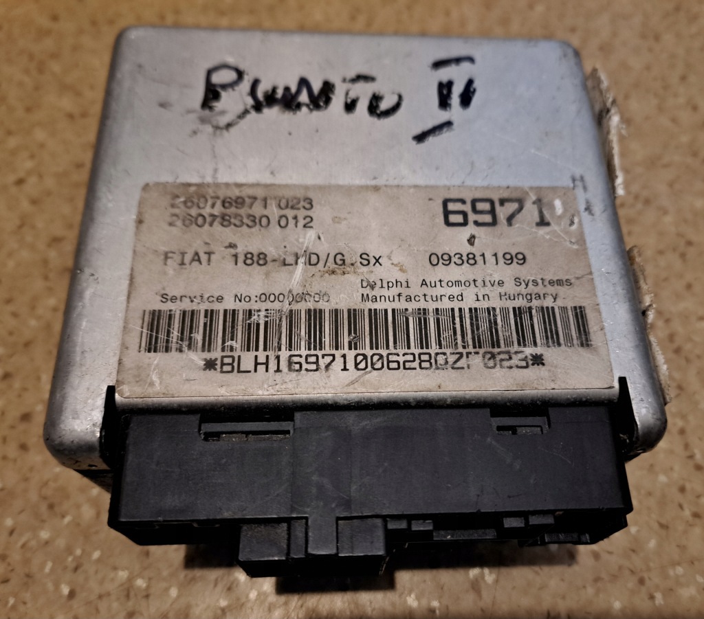 Fiat punto 2 бортовий комп'ютер модуль блок керування підсилювача 26078330 09381199 Зі Шроту