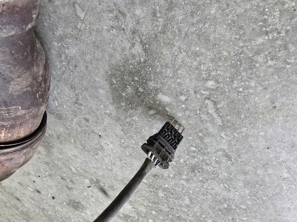 фото №8, Chevrolet camaro 16- катализатор коллектор выпускной 6.2 usa 23463697