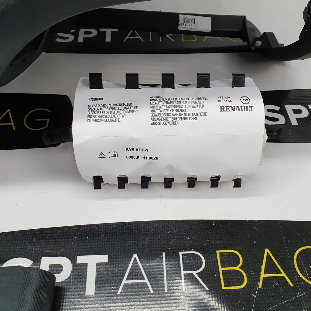 фото №10, Captur i приборная панель консоль подушки безопасности ремни подушка безопасности