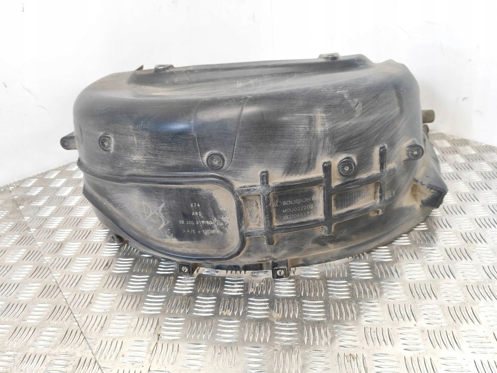 фото №6, Citroen ds7 crossback 2018 задня сторона права підкрилок задні