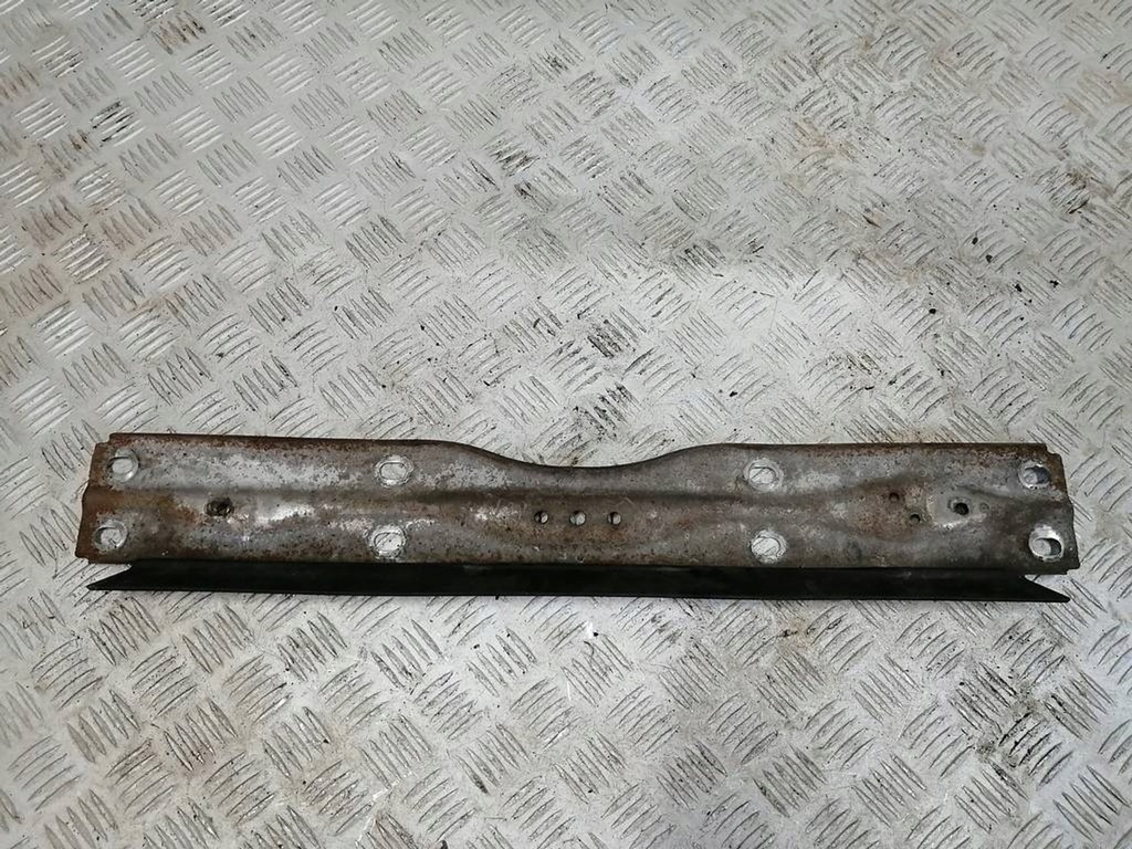 фото №1, Dd audi a7 4g опора кронштейн пол 4g0803183