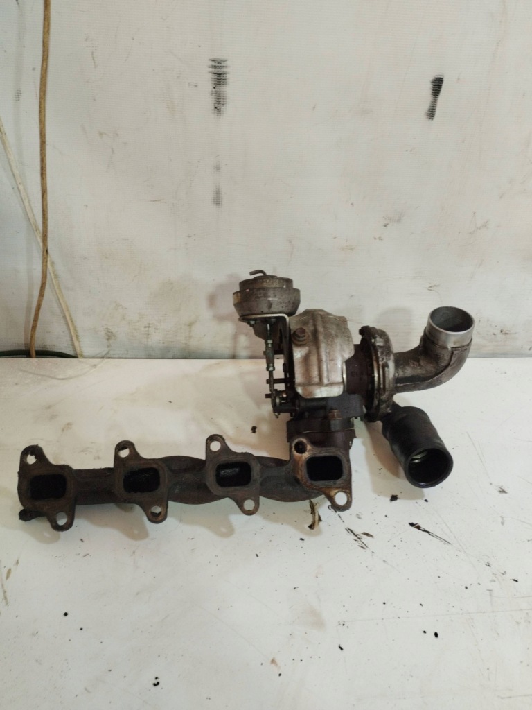 Купить Toyota auris 150 2008 турбина