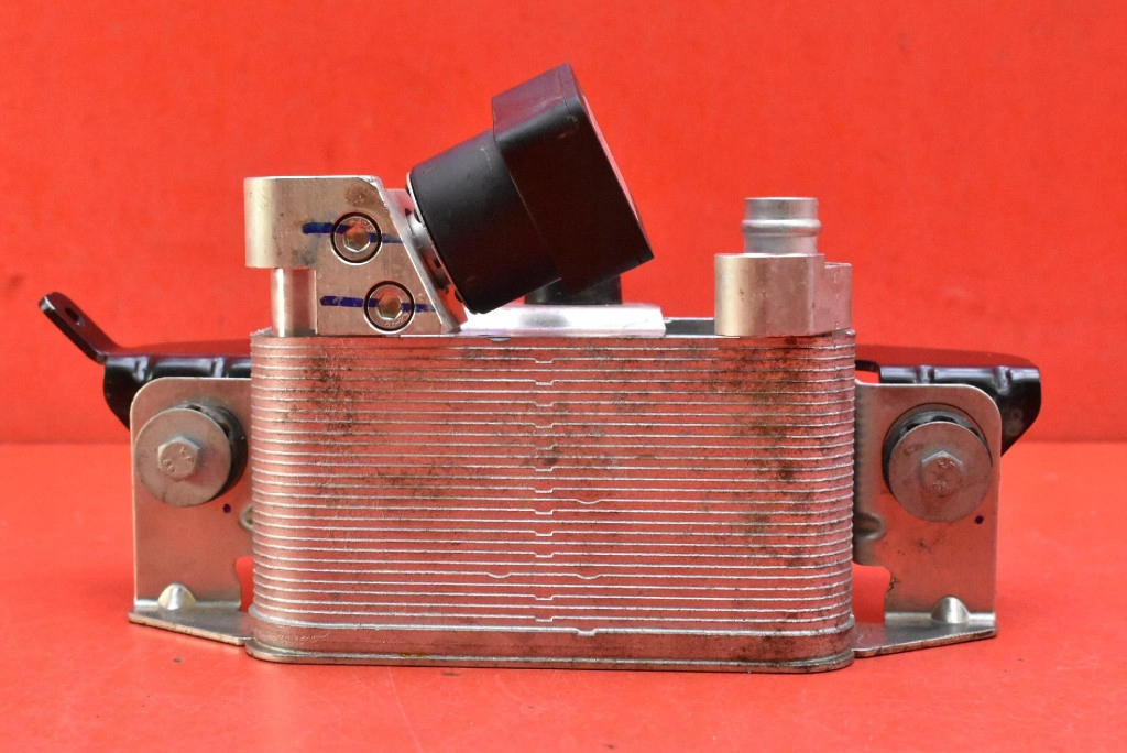 Радиатор конденсатор кондиционера 9474774 bmw ix m60 111,5 kwh 619 km 21-24 в Украине