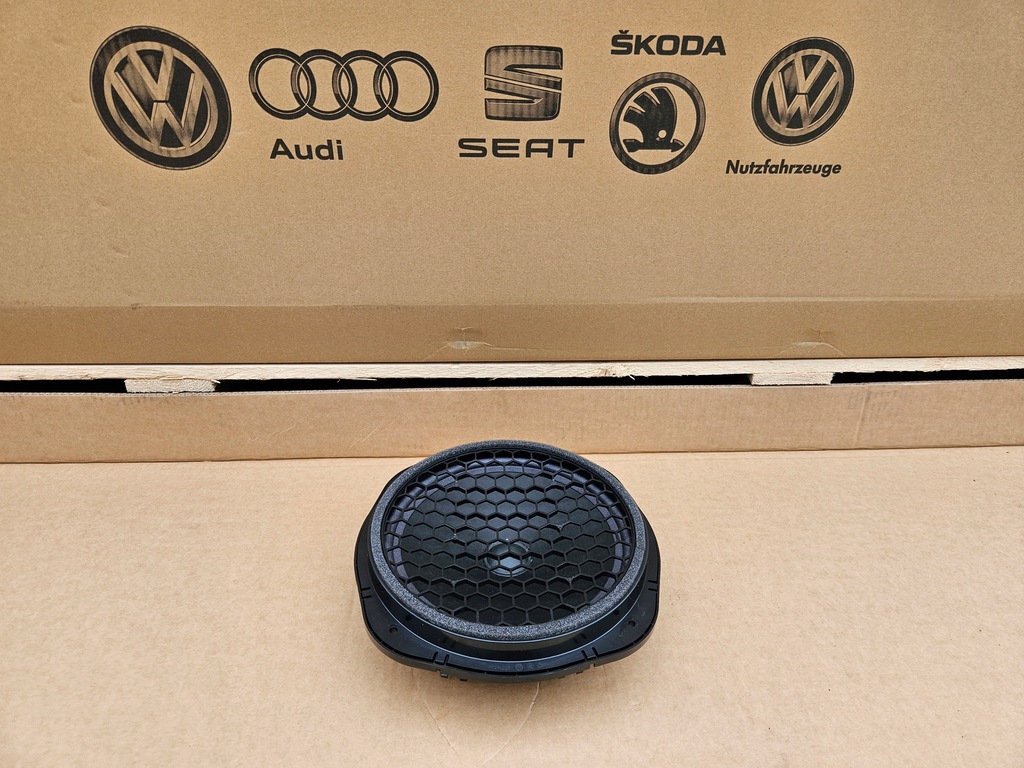 фото №1, Audi a8 d5 4n динамик сабвуфер 4n0035412a