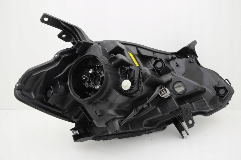 фото №3, Suzuki sx4 s-cross 13- фара ксенон led l