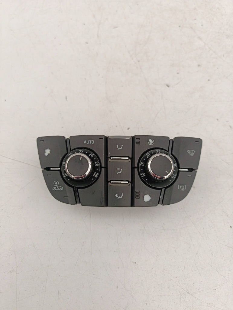 фото №1, Панель кондиціонера opel astra j 13337697