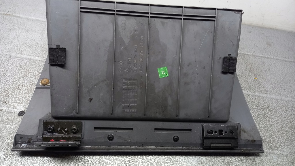 фото №4, Бардачок пасажира kia carnival ii 02r ok53a 64 030