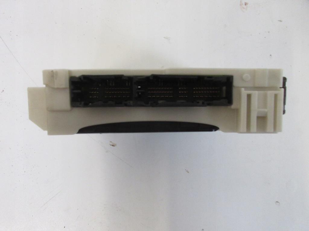 фото №10, Rav4 v 2.5 гибрид модуль mpx блок управления 82730-42890