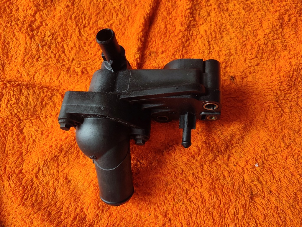 фото №1, Термостат з корпус focus mk1 2s4q8594ab оригінал