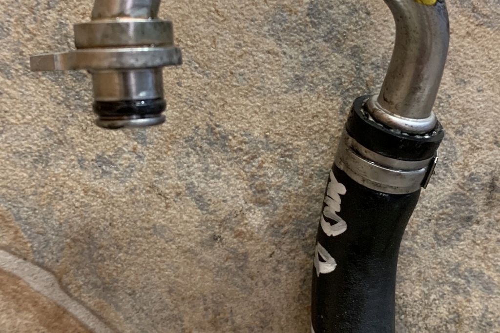 фото №7, Труба охлаждение mercedes-benz e t-model s213 a6542000000 2.0l дизель