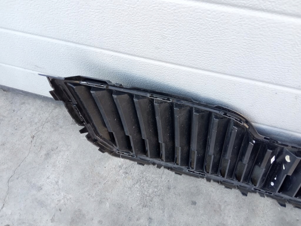Skoda superb ii 3t0 lift 13- решётка радиатора решётка радиатора бампера с Разборки