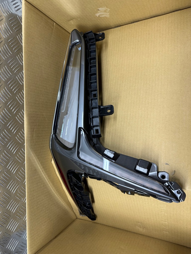 фото №1, Оригінальний номер lexus lc500 лампа задня ліва задня оригінал lc 500 h idealna lexus