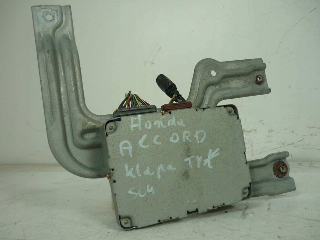 Купить Блок управления модуль крышки honda accord vii 2.2 ictdi 74970-sed-g03