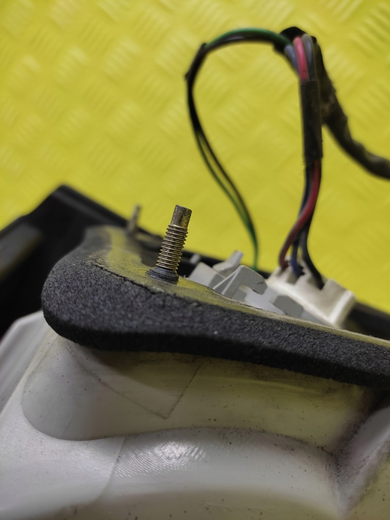 фото №5, Kia carens лампа лівий задня