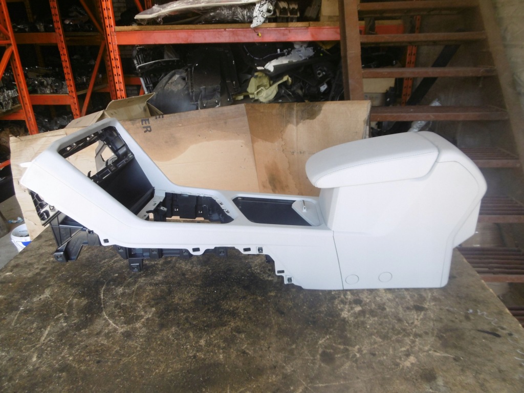 фото №7, Тунель середній підлокітник vw tiguan ii шкіра