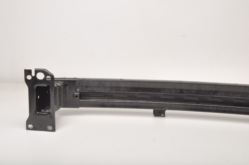 Ssangyong tivoli балка бампера перед 23r с Разборки