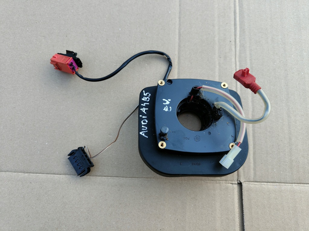 фото №1, Лента подушки безопасности подушка безопасности водителя audi a4 b5 4d0951543d