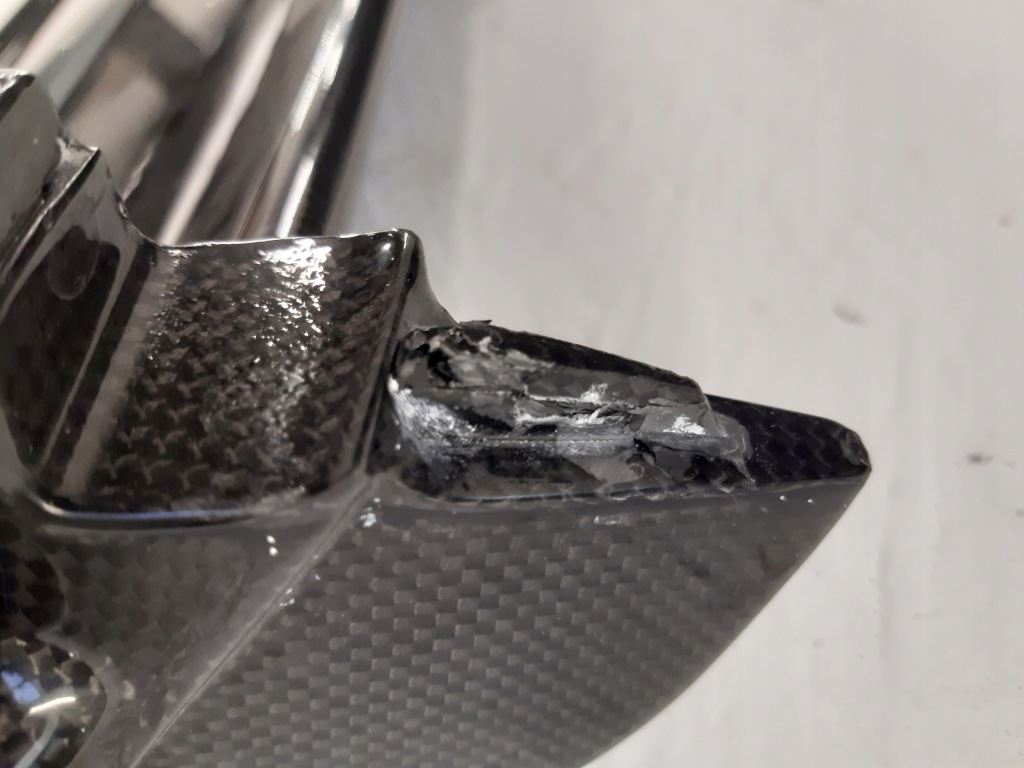 Ferrari 812 gts карбон задний  бампер бампер Оригинал