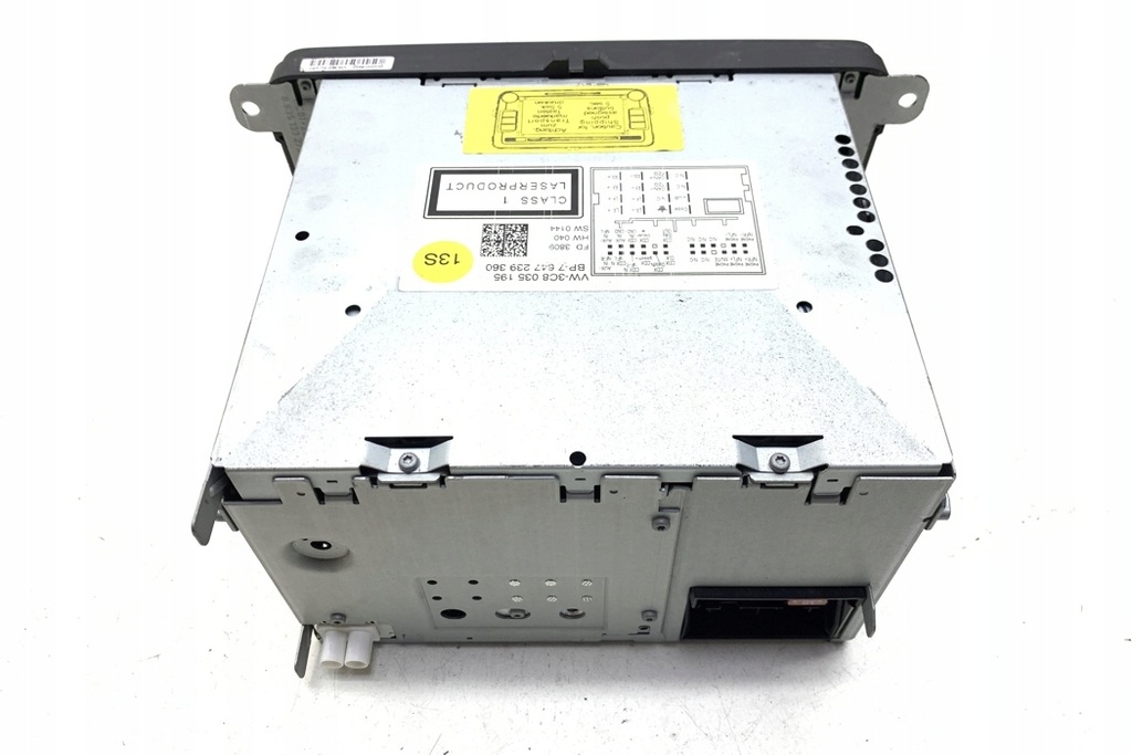 фото №9, Радіо з навігація vw scirocco 137, 138 3c8035195 1.4l бензиновий 118kw 2009