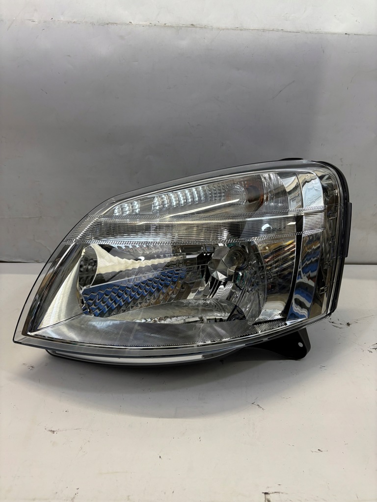 фото №1, Фара левый перед citroen berlingo peugeot partner оригинальный номер 9682828280