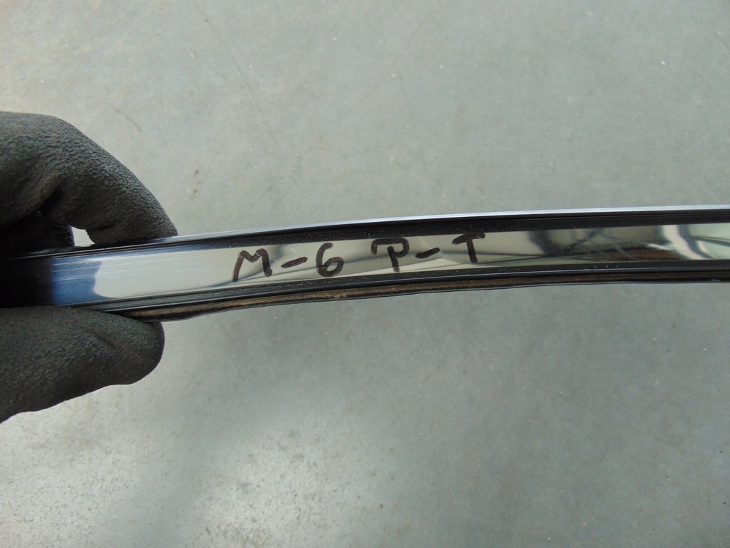 фото №2, Mazda 6 молдинг двері правий задня хром