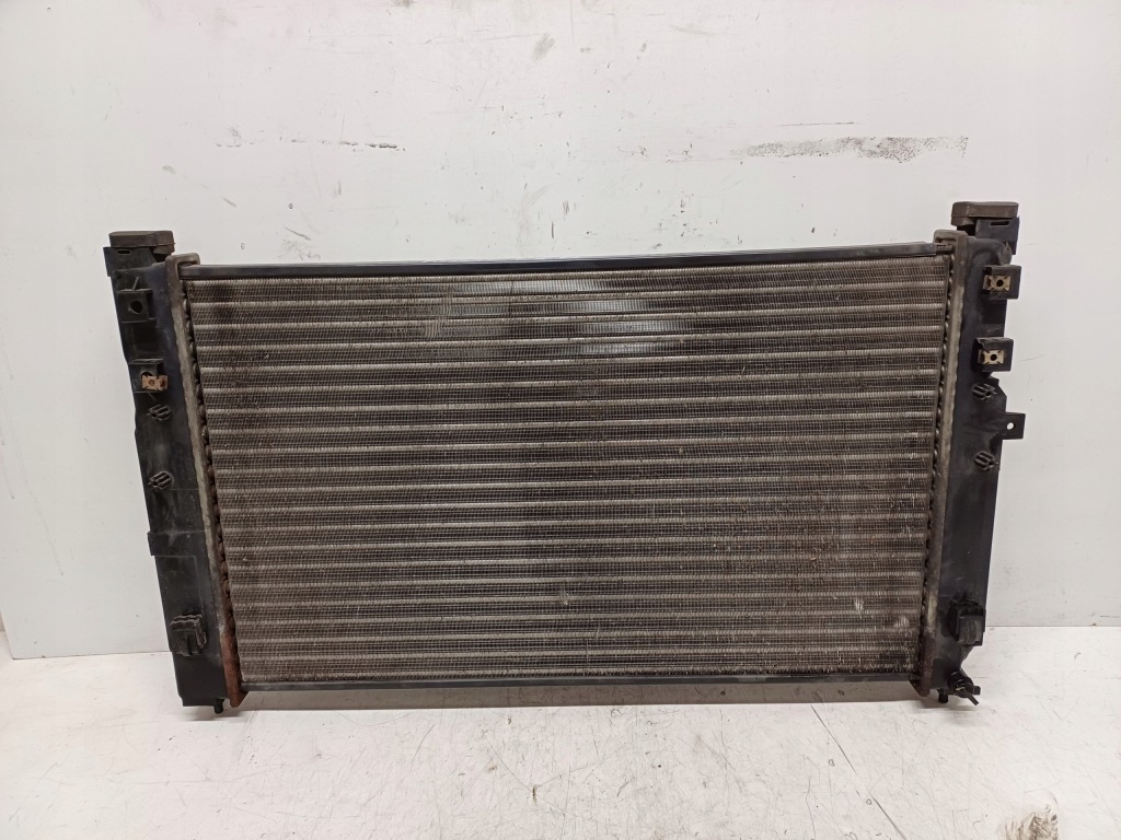 Купить Vw passat b5 96-05 1.6 радиатор воды