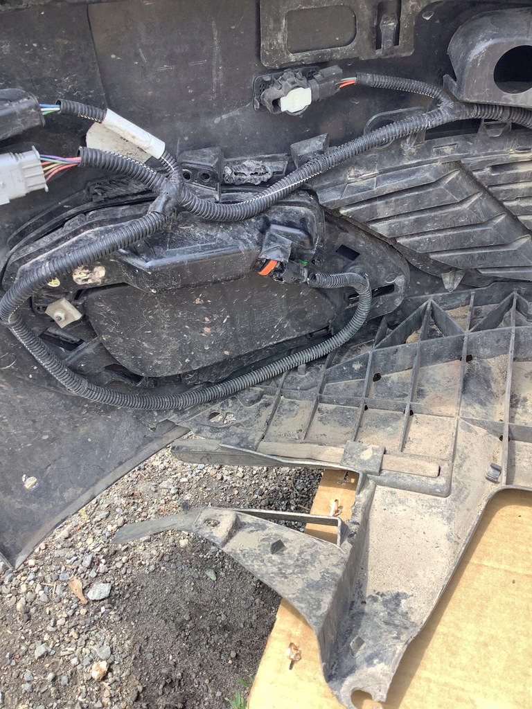 фото №8, Peugeot 308 gti бампер передній przed lift 4 x pdc