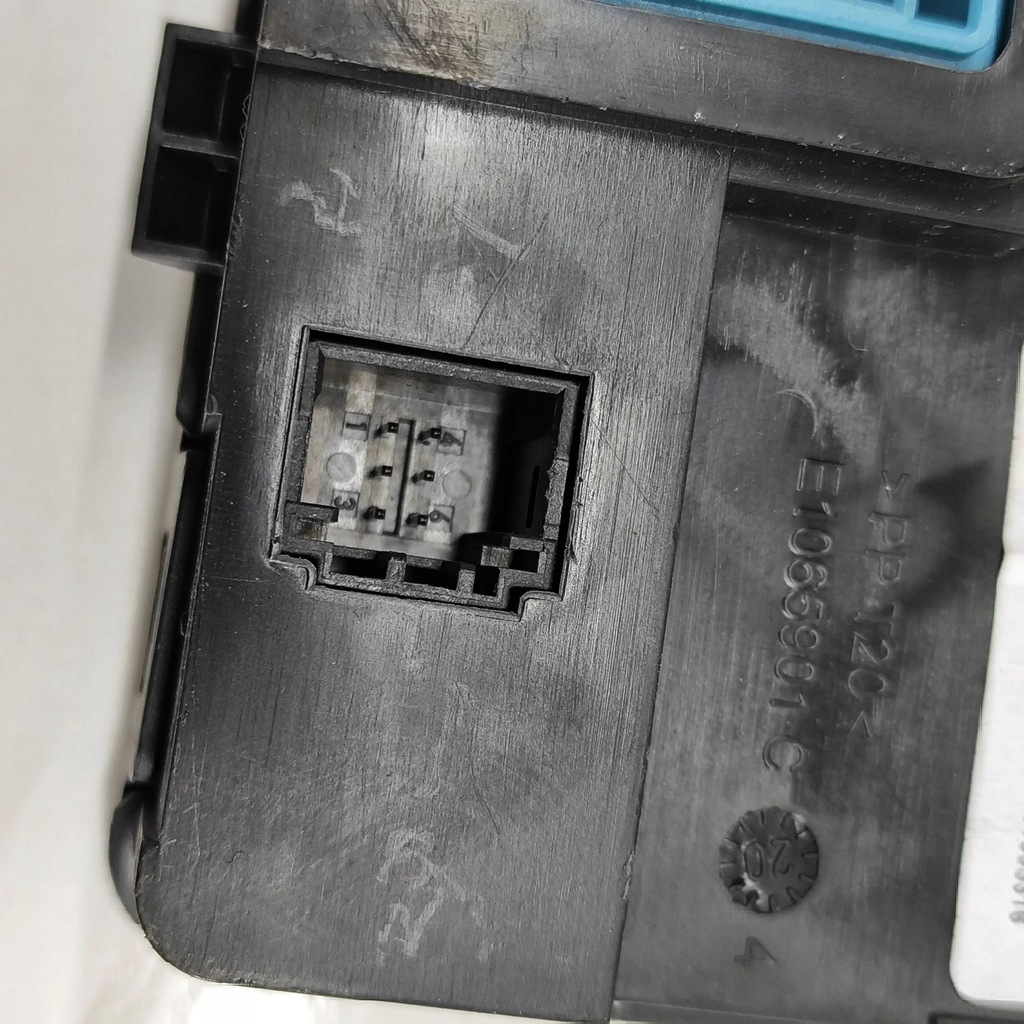 фото №7, Peugeot 3008 ii 2020 панель кондиционера