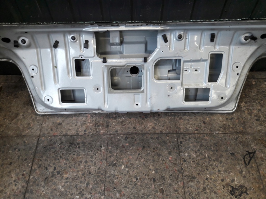 фото №8, Крышка багажника багажника bmw e36 компактный