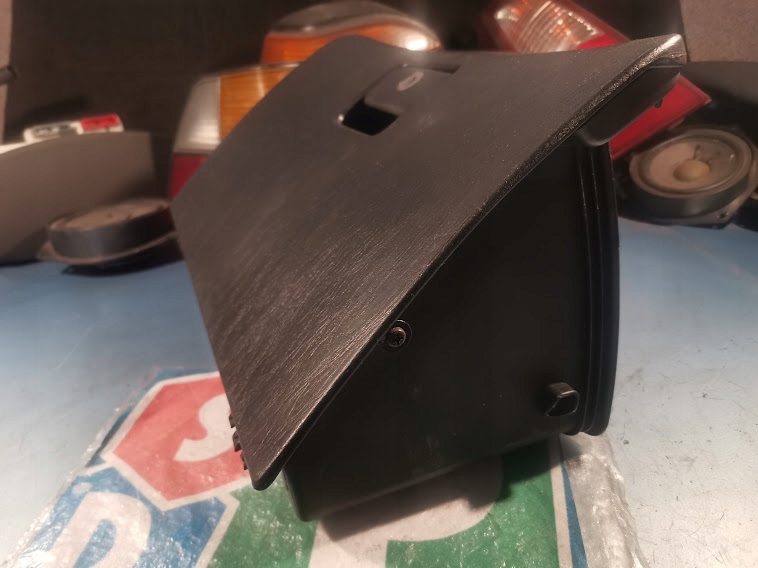 фото №7, Полиця бардачок пасажира toyota corolla 5555102060