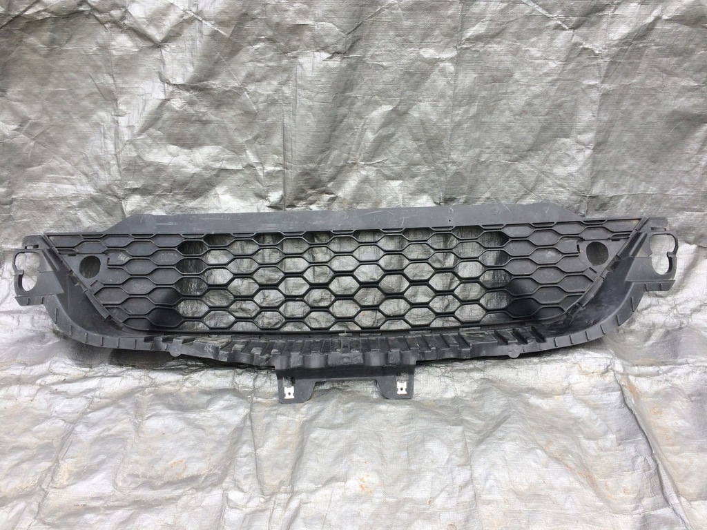 фото №1, Iveco daily iv 14- решётка бампера перед передняя