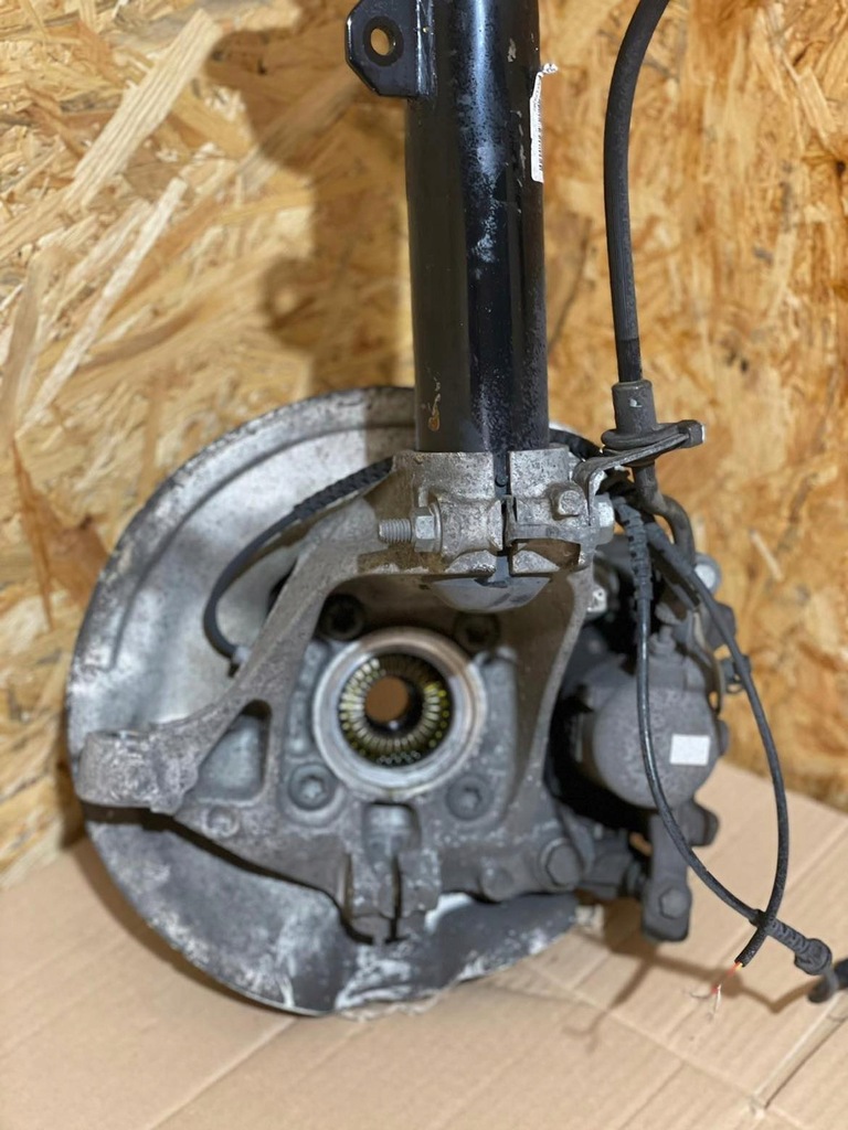 фото №6, Поворотный кулак левая перед bmw 2 f45 f46 1.5d 50km оригинальный номер