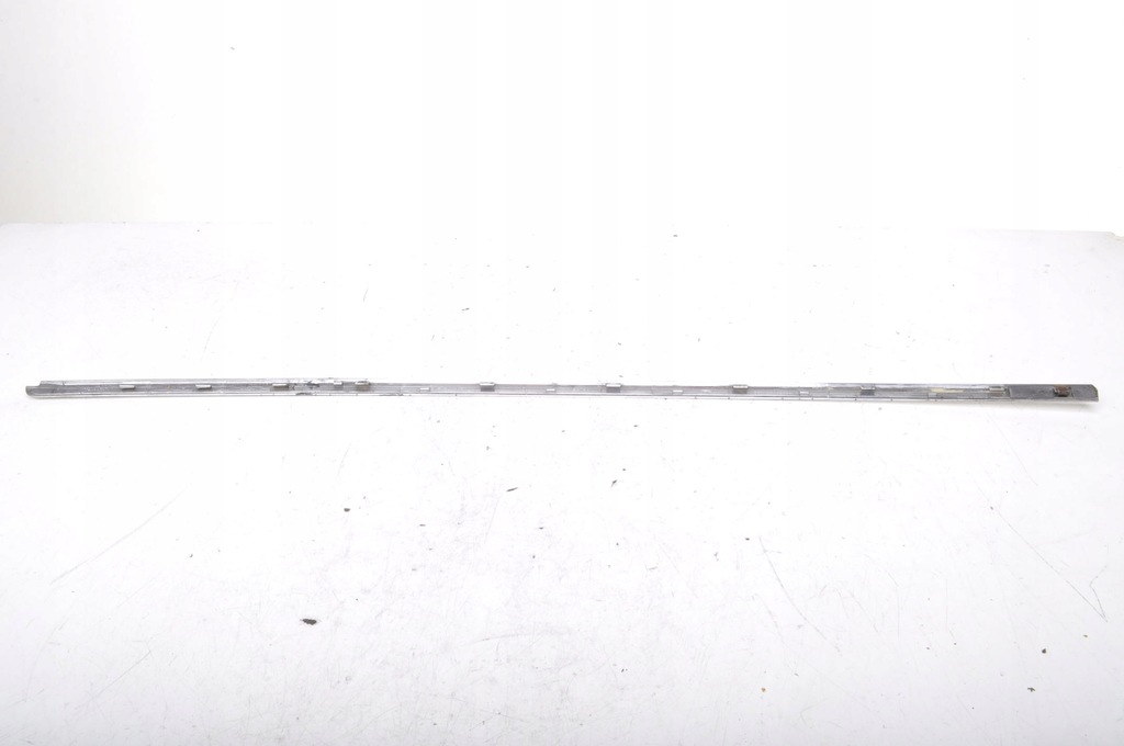 фото №5, Ford mondeo mk3 молдинг скло підвіконна лівий задня