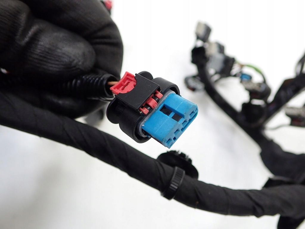 фото №8, Жгут электропроводка насоса cepła 2068767-00-c tesla model y 3d3 3d7 22r