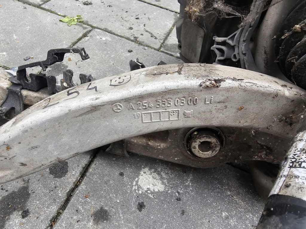 Zwrotnicza диск супорт важіль mercedes glc 254 a2540100 Оригінал