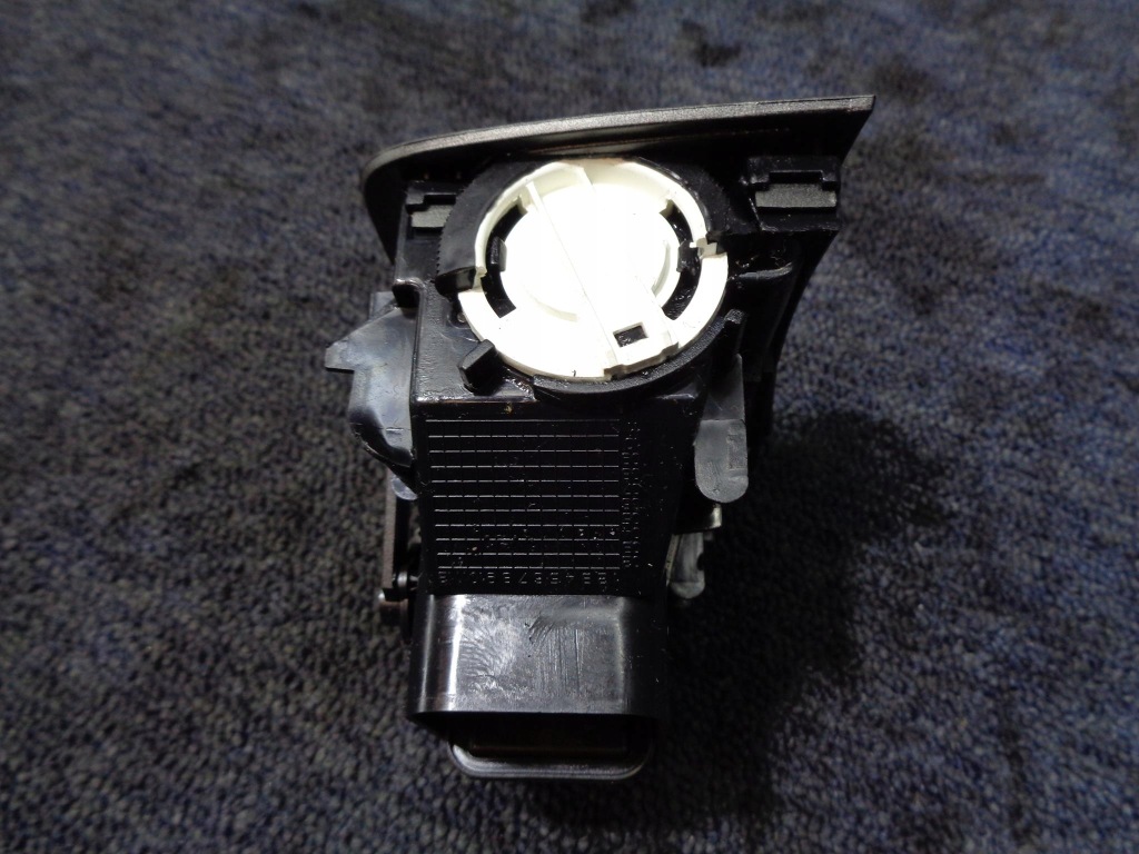 фото №6, Решітка обдув lancia ypsilon 3d 2003-2011r. ліва середина