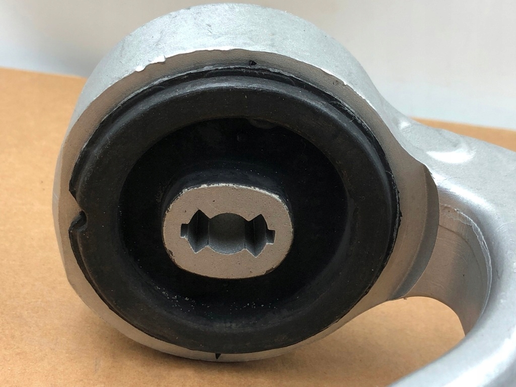 фото №8, Важіль підвіска 97034105304 перед лівий do porsche panamera 970 2009-17