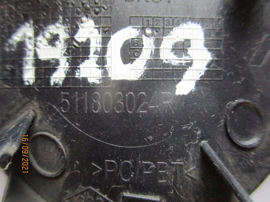 фото №3, Renault megane iv gt заглушка фаркоп перед