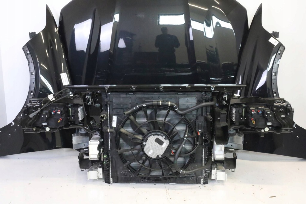 Перед bmw x7 g07 lci рестайлинг  капот бампер крыло  фара ремень усилитель 475 Киев